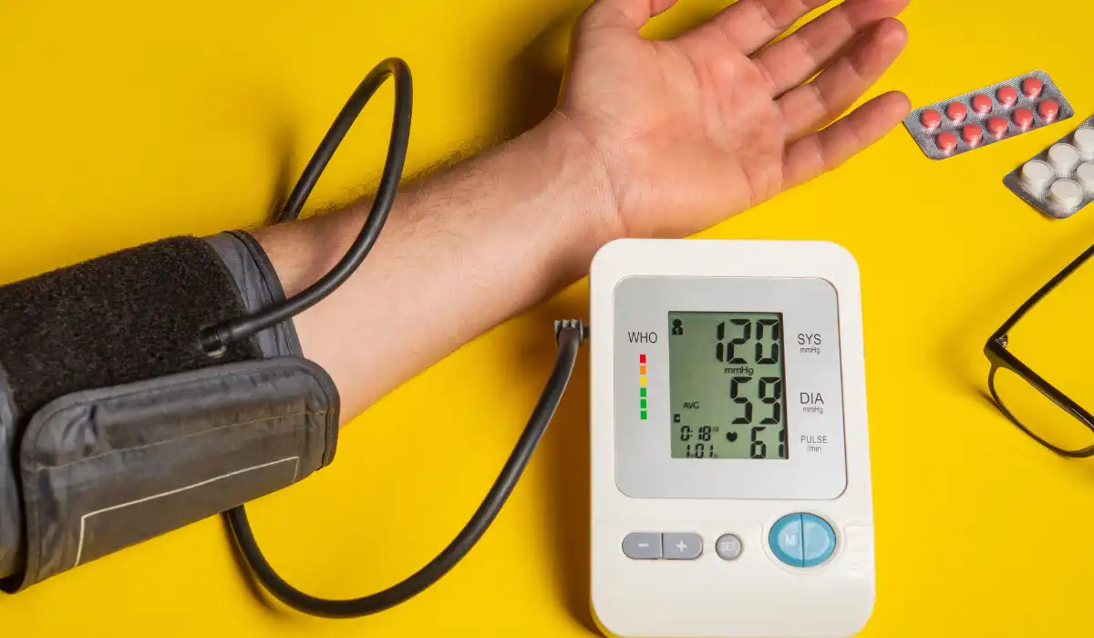 5 Best Easy-to-Use Blood Pressure Monitors for Seniors – Stay Healthy and Independent